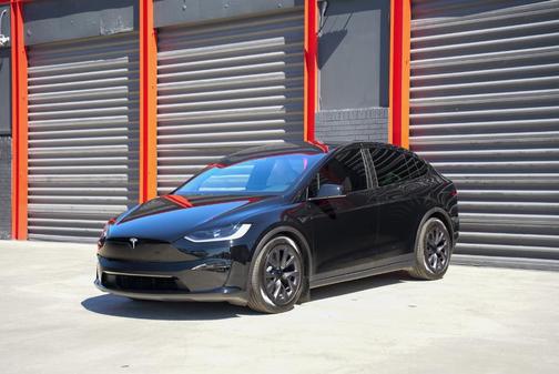 2024 Tesla Model X Base