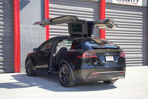 2024 Tesla Model X Base