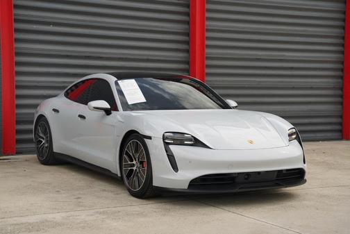 2022 Porsche Taycan 4S