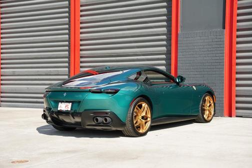 2023 Ferrari Roma Base