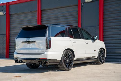 2025 Cadillac Escalade V-Series