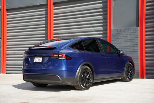 2023 Tesla Model X Base