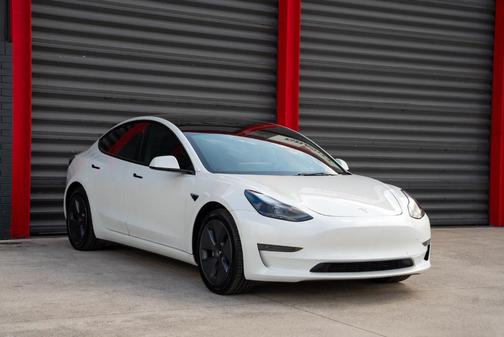 2022 Tesla Model 3 Base