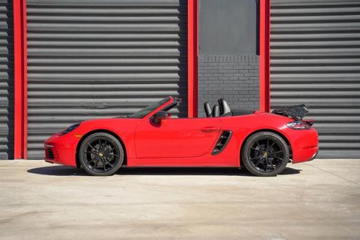 2021 Porsche 718 Boxster Base