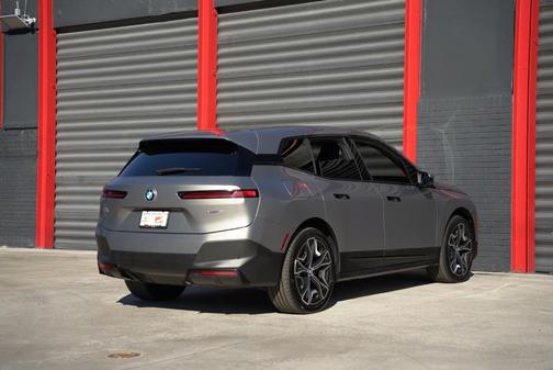 2024 BMW iX xDrive50