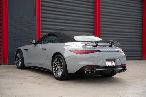 2023 Mercedes-Benz AMG SL 43 Base