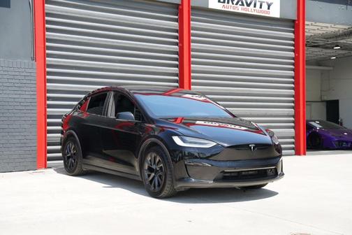 Black 2022 Tesla Model X Base