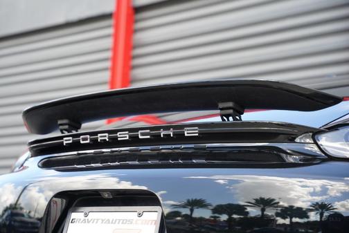 2018 Porsche 718 Cayman Base
