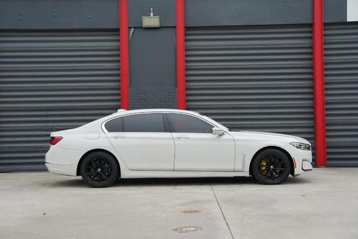 2020 BMW 740 i xDrive