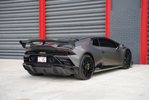 Silver Red 2021 Lamborghini Huracan EVO Base