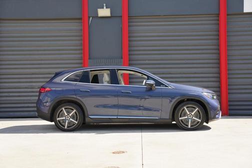 2023 Mercedes-Benz EQE 500 Base 4MATIC