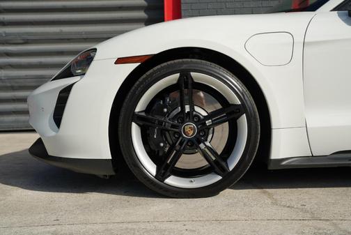 2022 Porsche Taycan 4S