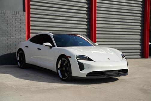 2022 Porsche Taycan 4S