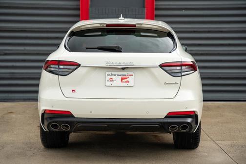 2023 Maserati Levante Modena