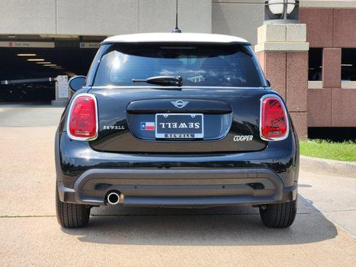 2024 MINI Hardtop Cooper