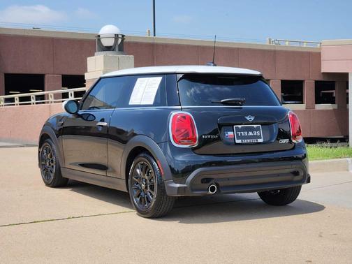 2024 MINI Hardtop Cooper