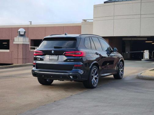 2023 BMW X5 sDrive40i