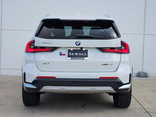 2024 BMW X1 xDrive28i