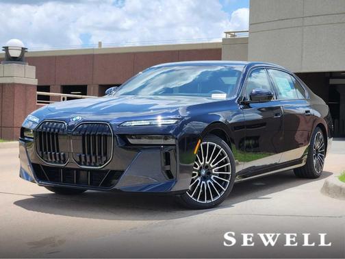 2025 BMW 760 760i xDrive