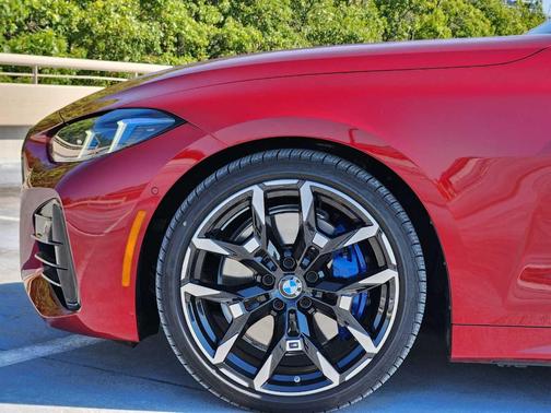 2025 BMW M440 i