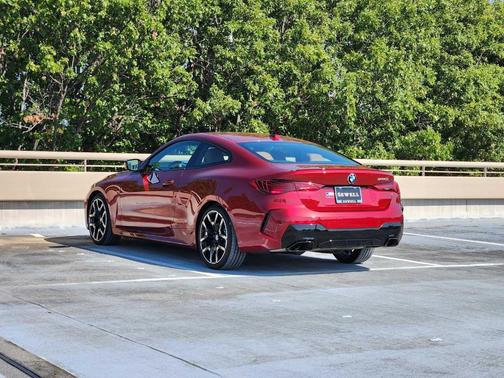 2025 BMW M440 i