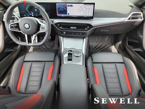 2025 BMW M240 i xDrive