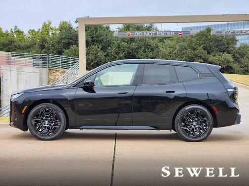 2026 BMW iX xDrive60