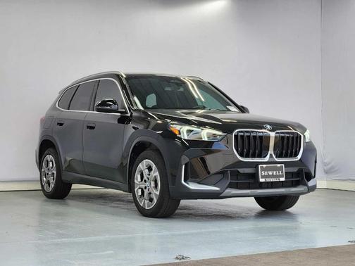 Jet Black 2023 BMW X1 xDrive28i