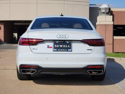 2025 Audi A4 45 S line quattro Premium