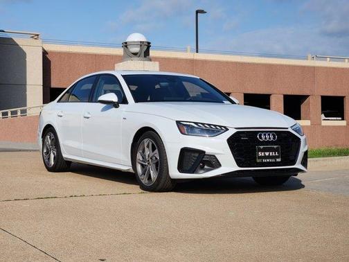 2025 Audi A4 45 S line quattro Premium