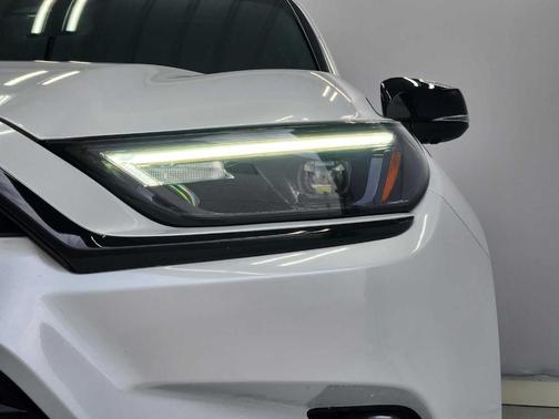 Wind Chill Pearl 2025 Toyota Grand Highlander Hybrid HYBRID NIGHTSHADE EDITION