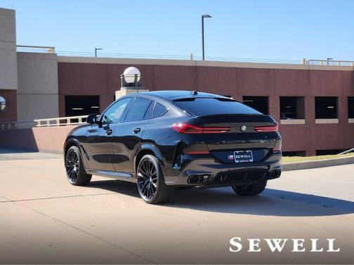 2026 BMW X6 M60i