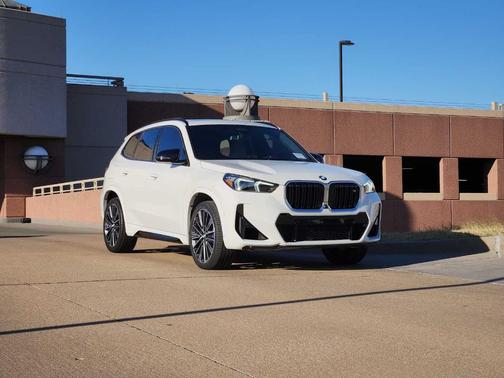 2025 BMW X1 M35i