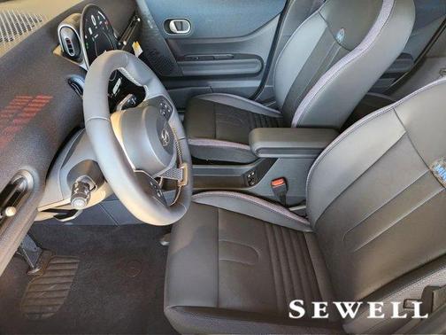 2025 MINI Hardtop C Signature Trim