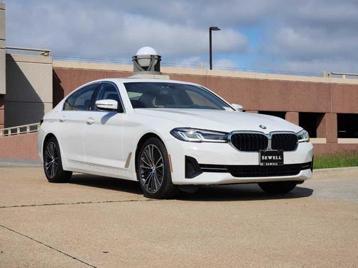 2022 BMW 540 i xDrive