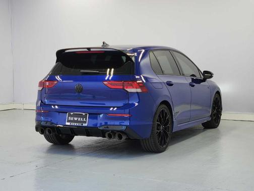 Lapiz Blue Metallic 2025 Volkswagen Golf R 2.0T Black Edition