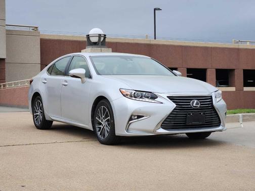 2017 Lexus ES 350 Base