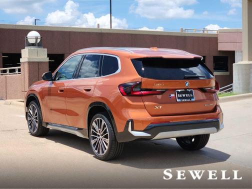 2025 BMW X1 xDrive28i