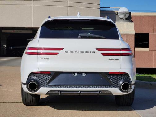 2022 Genesis GV70 3.5T Sport