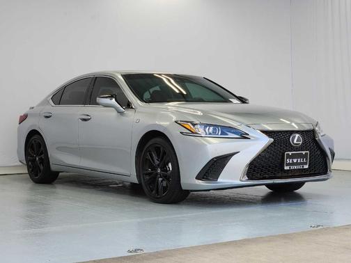 Iridium 2022 Lexus ES 350 F Sport