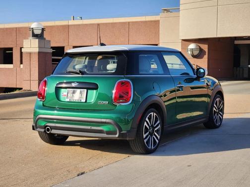 2024 MINI Hardtop Cooper