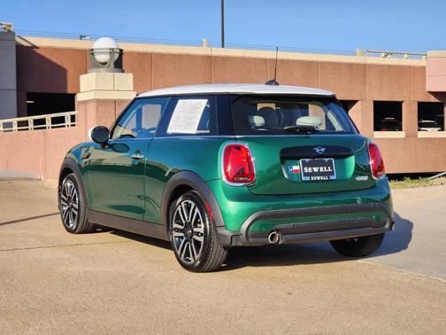 2024 MINI Hardtop Cooper