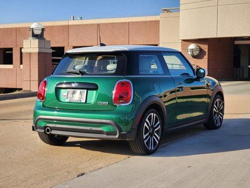2024 MINI Hardtop Cooper