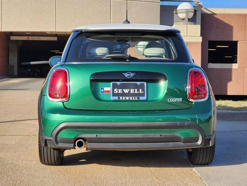 2024 MINI Hardtop Cooper