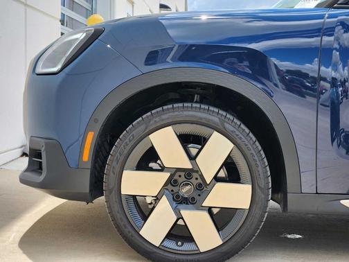 2025 MINI Countryman S