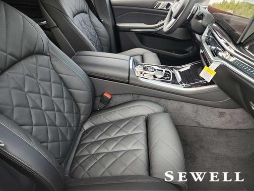 Carbon Black Metallic 2026 BMW X5 PHEV xDrive50e