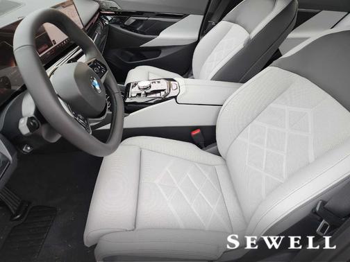 2026 BMW 530 i xDrive