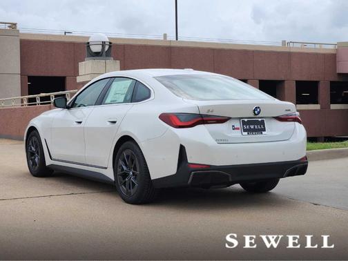 Mineral White Metallic 2026 BMW i4 Gran Coupe eDrive40