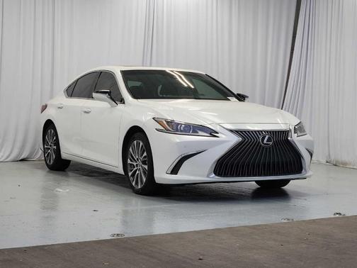 2019 Lexus ES 350 