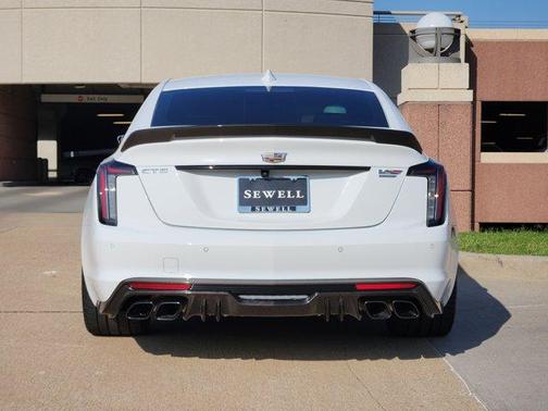 2024 Cadillac CT5-V Blackwing